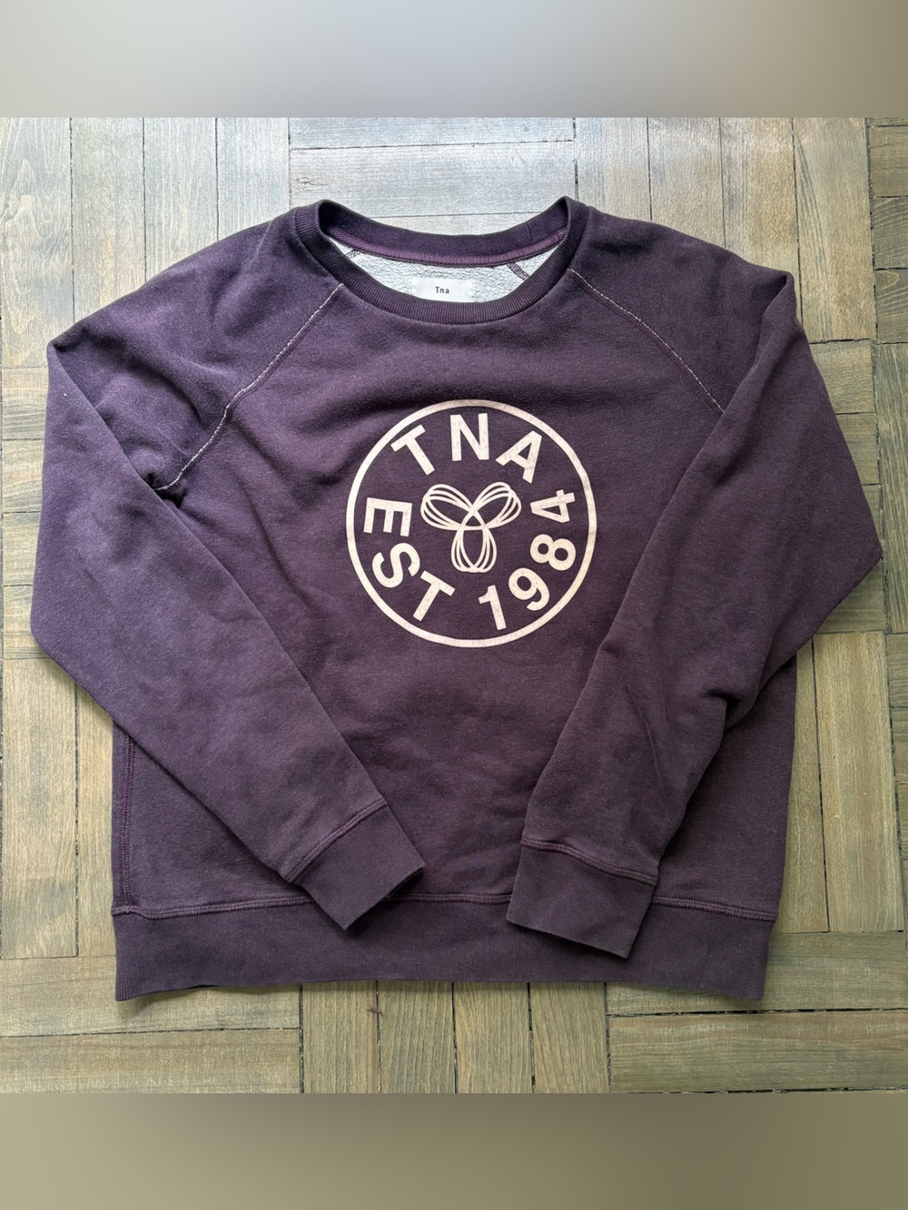TNA PLUM CREWNECK